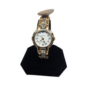 Lot Of 2 Geneva His And Hers Watches Silver/Gold Tone New Batteries Work Great